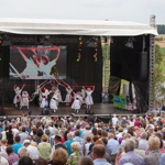 Bühne bei internationalen folklore Festival in Crostwitz